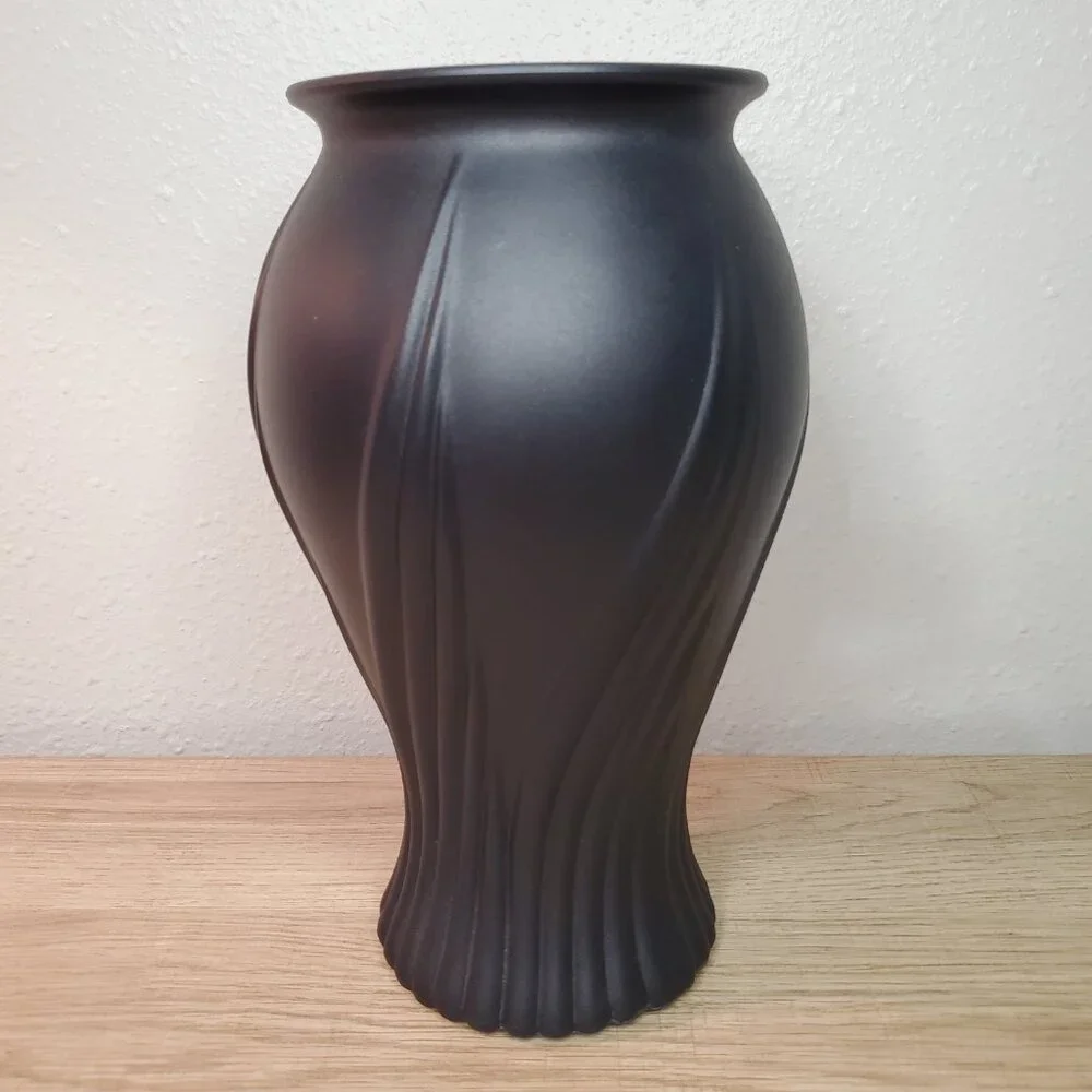 Black Glass Decorative Vase Flower 10